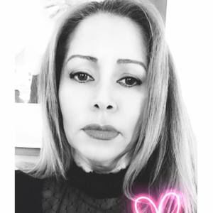 Meet your Posher, Claudia